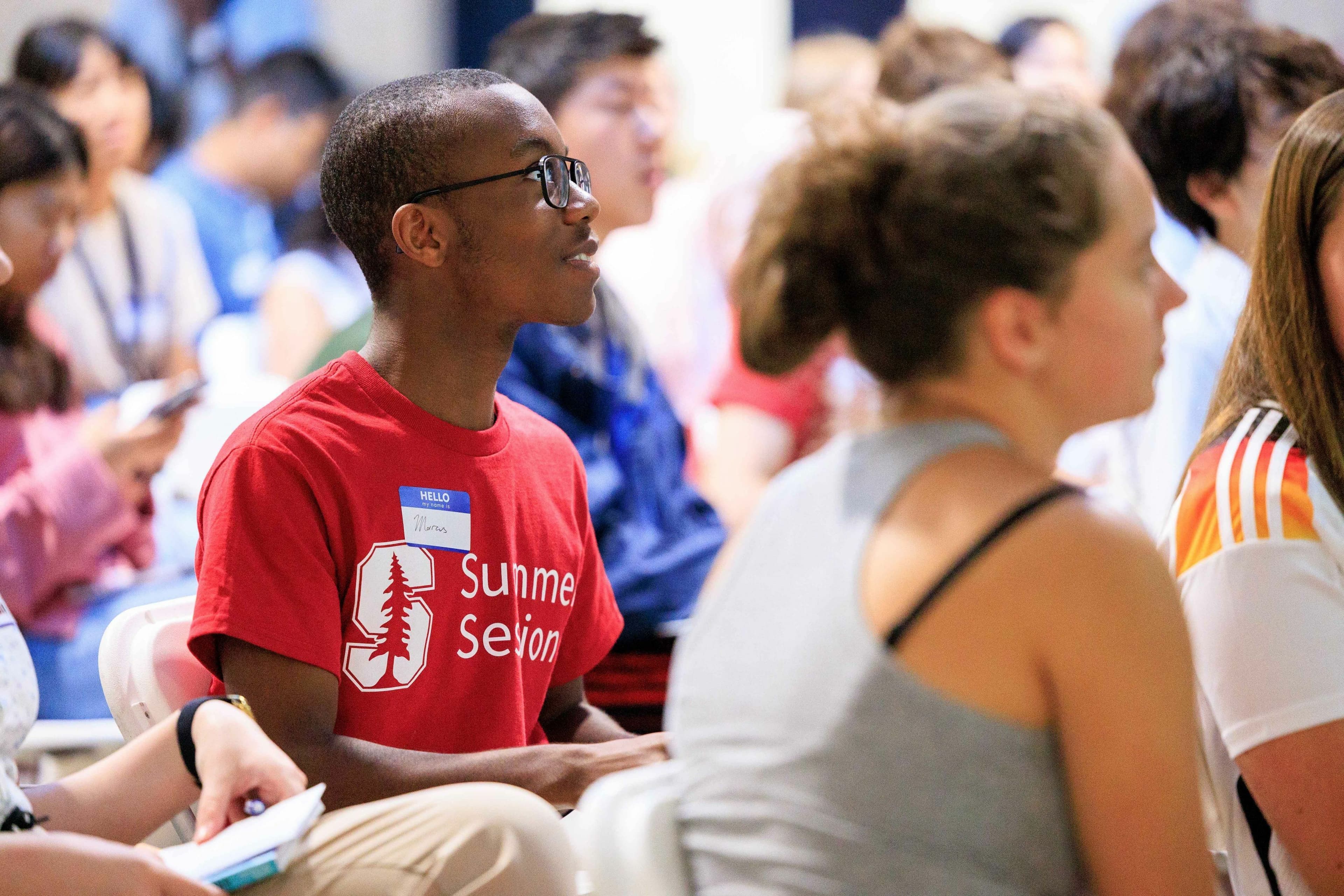 Students listen to Professor Leticia Britos Cavagnaro.